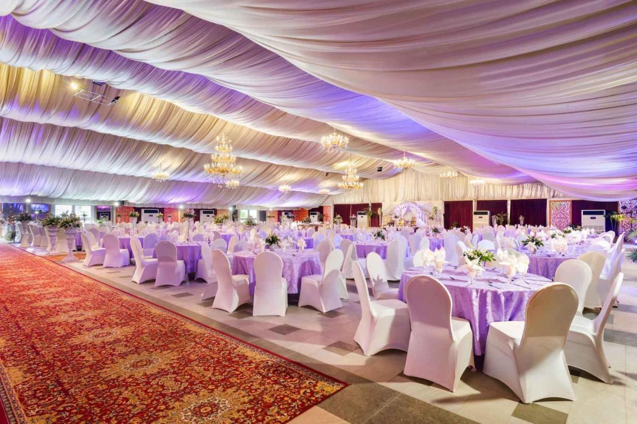 Ramada Plaza By Wyndham Karachi Airport Hotel Ngoại thất bức ảnh The Grand Ballroom